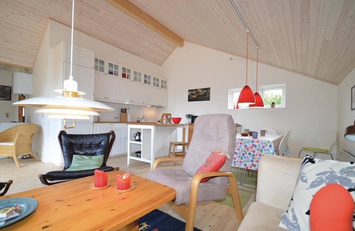 Stege House | Amazing home in Stege with kitchen