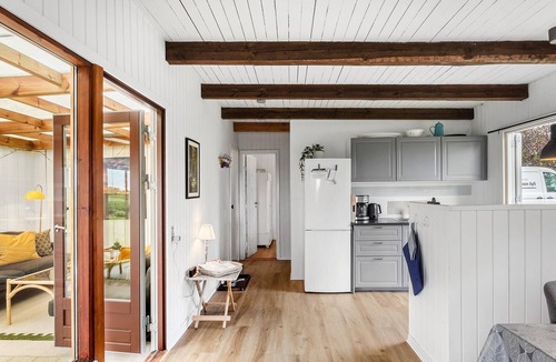 Stege House | Amazing home in Stege with kitchen