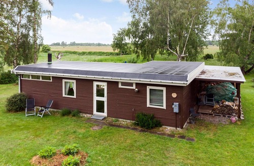 Stege House | Amazing home in Stege with kitchen