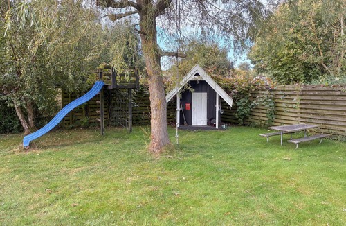Stege House | Amazing home in Stege with WiFi