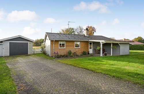 Egense House | Amazing home in Storvorde with WiFi