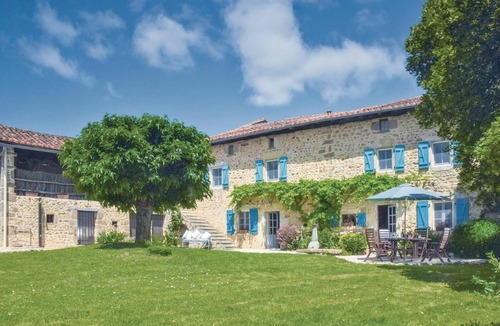 Suaux House | Amazing home in Suaux