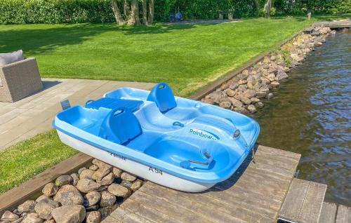 Sunds House | Amazing Home In Sunds With Lake View
