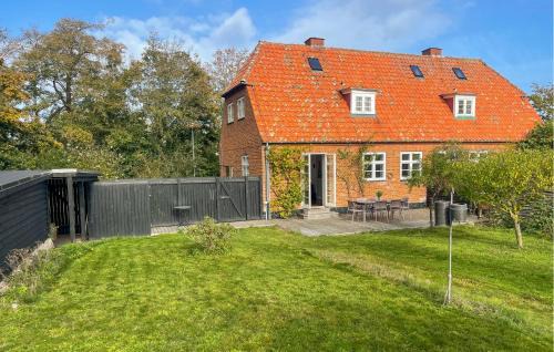 Svaneke House | Amazing Home In Svaneke With Wifi