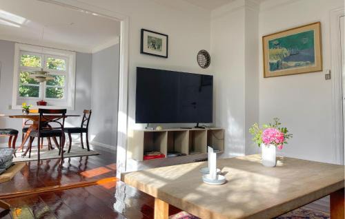 Svaneke House | Amazing Home In Svaneke With Wifi