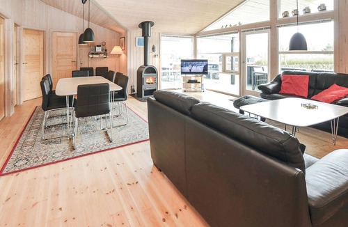 Mommark Strand House | Amazing home in Sydals with sauna