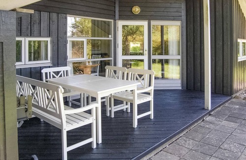 Skovmose House | Amazing home in Sydals with WiFi