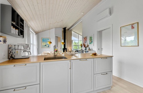 Skaven Strand House | Amazing home in Tarm with sauna