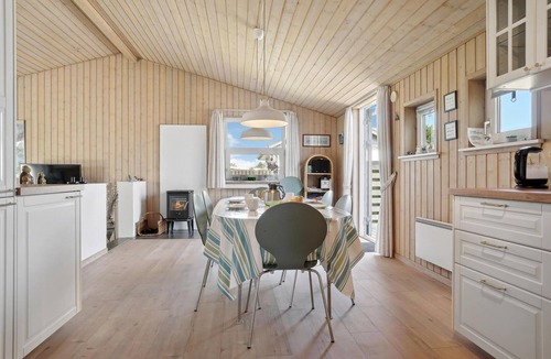 Vorupør House | Amazing home in Thisted with kitchen