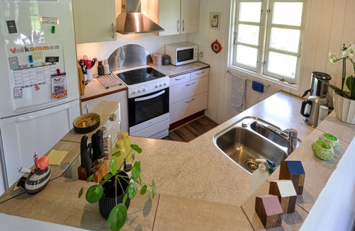 Thyholm House | Amazing home in Thyholm with WiFi