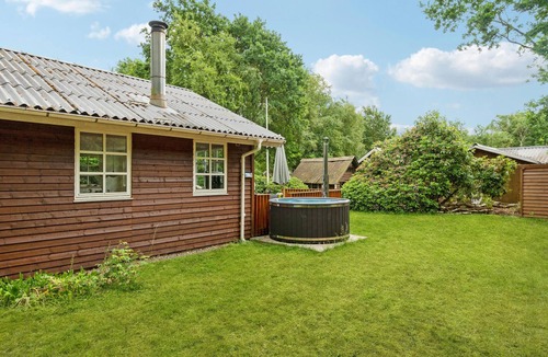 Thyholm House | Amazing home in Thyholm with WiFi