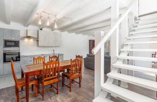Kringa House | Amazing home in Tinjan
