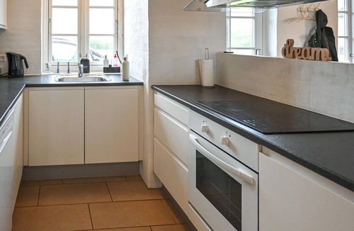 Øhuse House | Amazing home in Ulfborg with sauna
