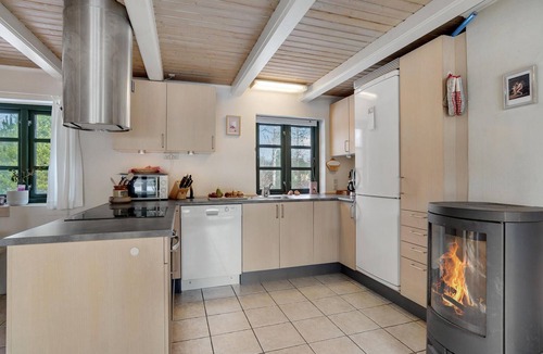 Øhuse House | Amazing home in Ulfborg with WiFi