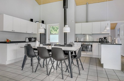 Bøtø By House | Amazing home in Væggerløse with sauna