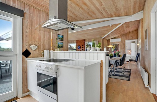 Vejers House | Amazing home in Vejers Strand with sauna