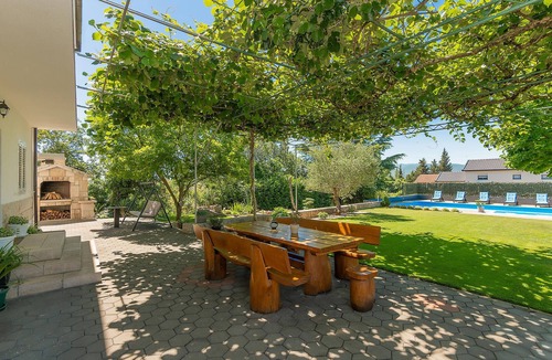 Imotski House | Amazing home in Vinjani Donji