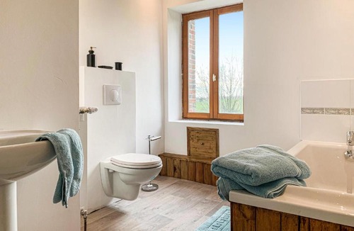 Vauce House | Amazing home in Vauce with 2 Bedrooms and WiFi
