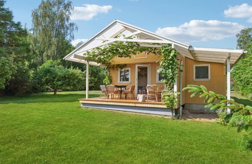 Holloselund House | Amazing home in Vejby with kitchen