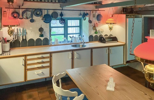 Thorsminde House | Amazing home in Vemb with WiFi