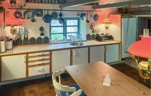 Thorsminde House | Amazing Home In Vemb With Wifi