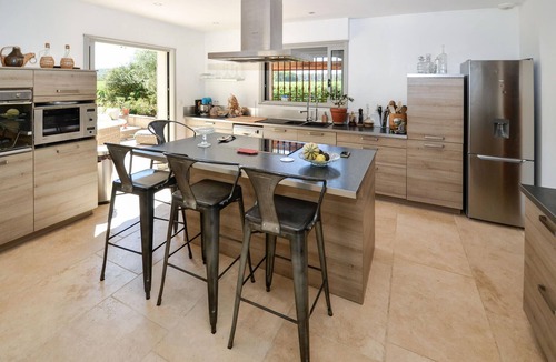 Venelles House | Amazing home in Venelles