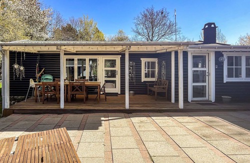 Hoeve Strand House | Amazing home in Vig with WiFi