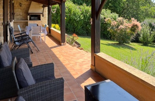 Villamblard House | Amazing home in Villamblard with WiFi