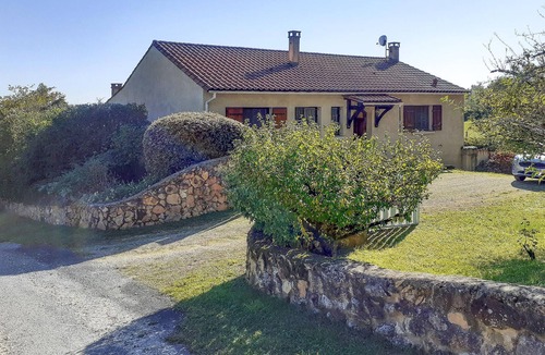 Villamblard House | Amazing home in Villamblard with WiFi
