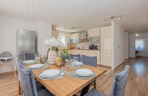 Zaton House | Amazing home in Zaton