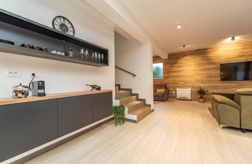 Zdrelac House | Amazing home in Zdrelac