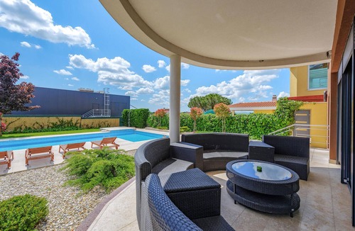 Orbanici House | Amazing home in Zminj