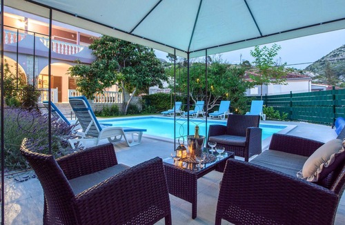 Srinjine Villa | Amazing Home in Zrnovnica With Outdoor Swimming Pool, Wifi and 3 Bedrooms