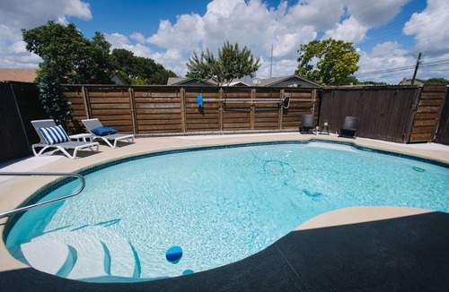 Richardson House | Amazing Home with Private Heated Pool and Game Room Great Location!