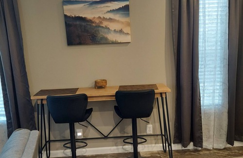 Edgewood House | Amazing house with AC in charming Edgewood
