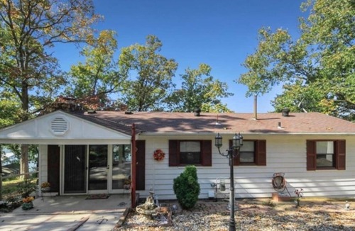 Gravois Mills House | Amazing Lake Experiences! Private Hot Tub, Aamazing Dock, Firepit & Two Layers of Decks