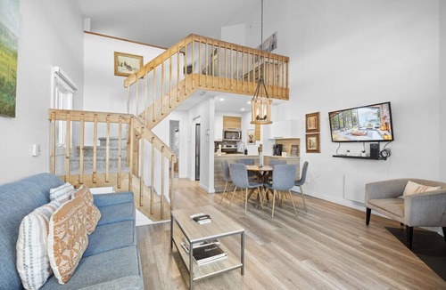 Mont-Tremblant House | Amazing Lake/Mountain View 5min to Tremblant (6)