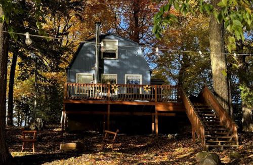 Deer River House | Amazing Lakefront Cabin with All Amenities in Carthage, Fort Drum