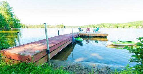 Haliburton House | Amazing Lakefront cottage on Paradise Lake