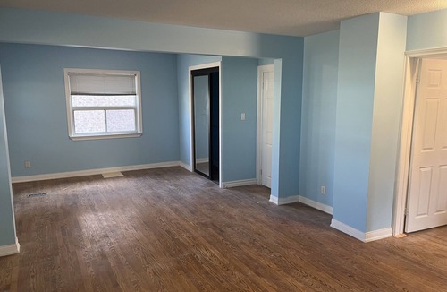 Newtonbrook House | Amazing location!