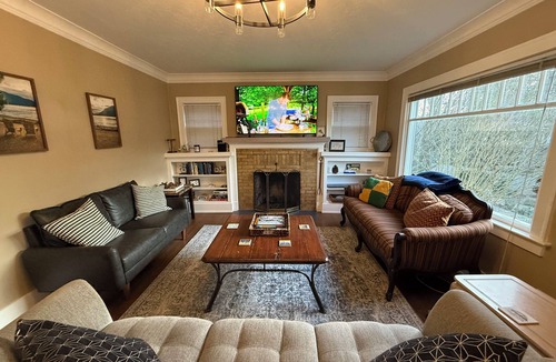 Overlook House | Amazing location so close to town, Large 1- bedroom house in quiet neighborhood