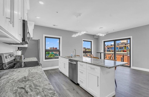 Port Huron Apartment | Amazing Loft overlook Overlooking DT Port Huron!