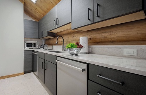 Vail House | Amazing Log Home on Gore Creek | The Savory Lodge