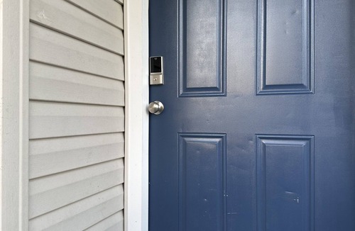 Smyrna House | Amazing Modern house with a full kitchen and parking