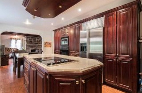 Cartierville Villa | Amazing Montreal 8BR Suites House, Parc Access, Waterview, SPA & Pool