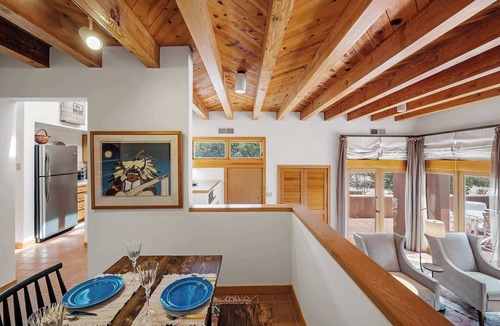 Nambe Pueblo House | Amazing Mountain Views, Communal Pool