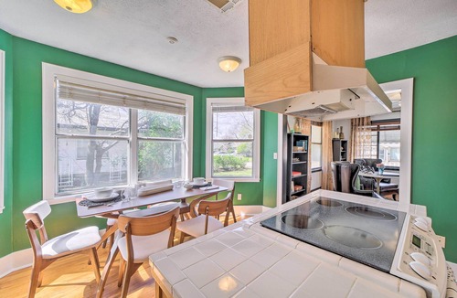 Sunrise Terrace House | Amazing Musical Abode in Expo Square Neighborhood!