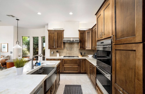 Mirabel Village House | Amazing Oasis w/Stunning Views & Private Hot Tub in Scottsdale, AZ!