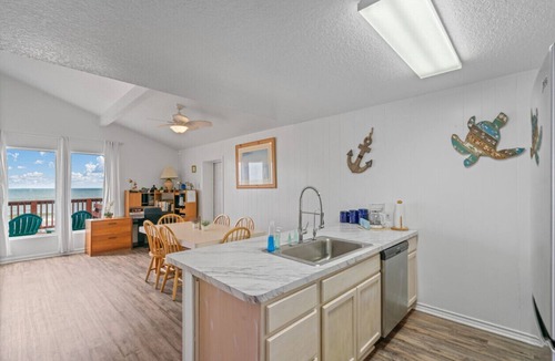 Surfside Beach Cottage | Amazing Oceanfront 2BR Home, Cozy, Peaceful & Kid/Pet Friendly