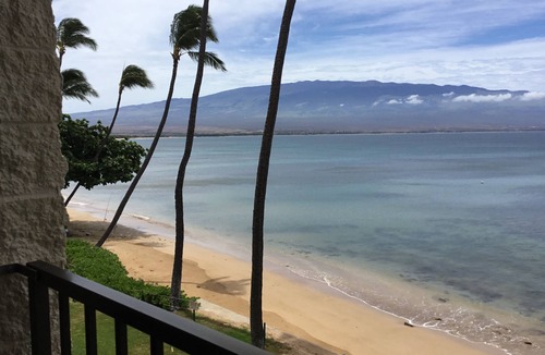 Maalaea Condo | Amazing Oceanfront Condo, Tropical Luxury, Great Value, 2 BR, 2 Bath
